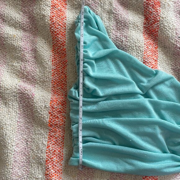 Turquoise Ruched One Shoulder Sleeveless Crop Top - Picture 4 of 6